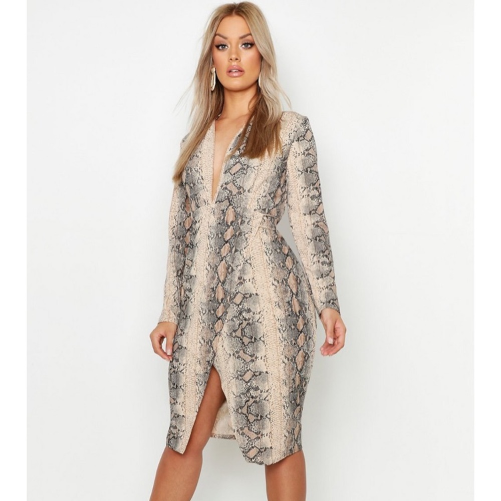Boohoo Snakeskin Plus Size Dress